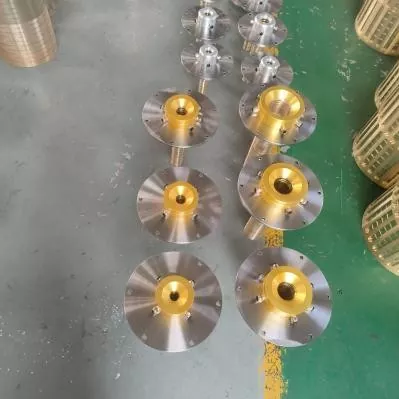 បំពង់ Extrusion Die Head